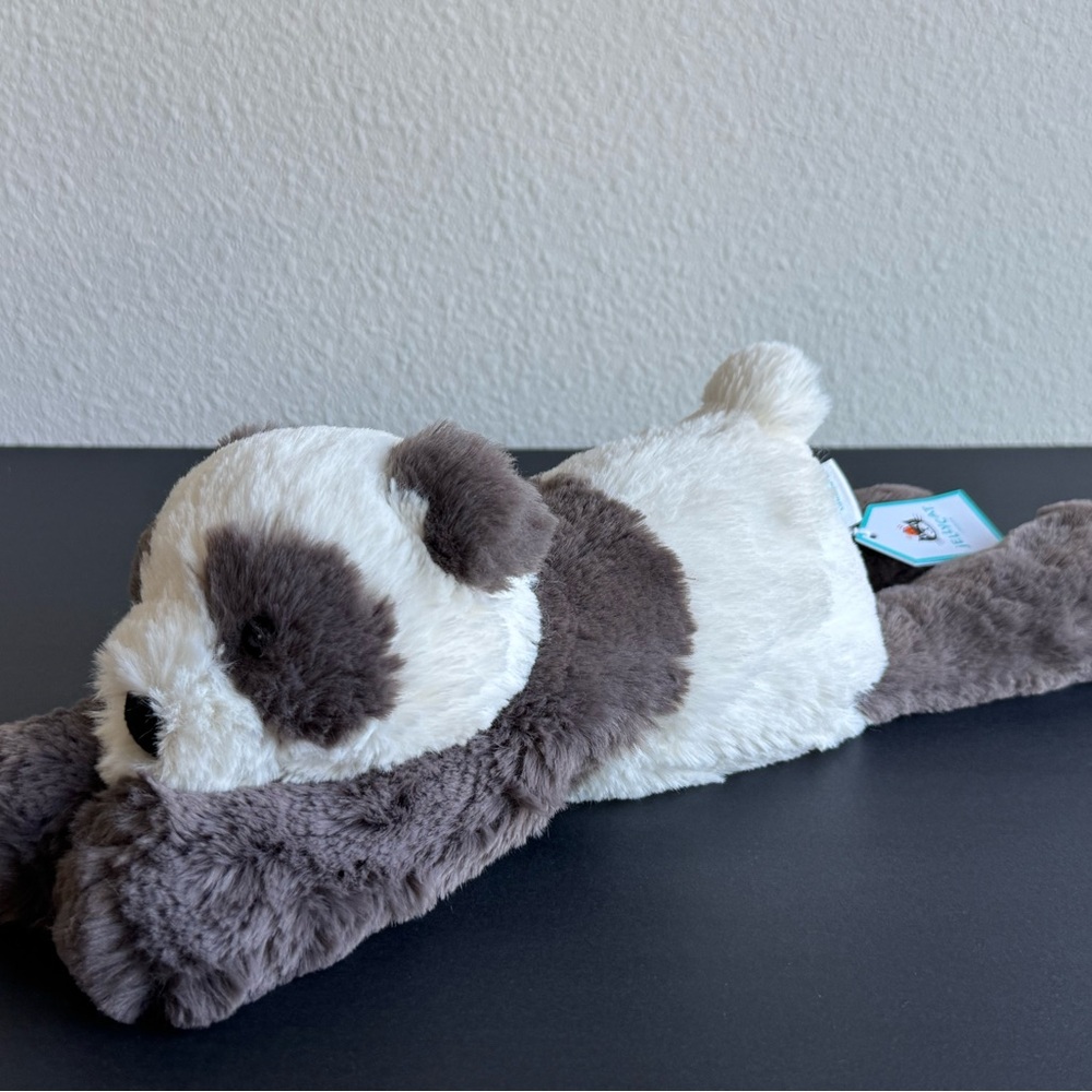 AUTHENTIC❗️NWT Jellycat Smudge Panda Medium - FAST SHIPPING